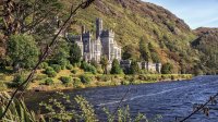 AdobeStock_132265332_ireland_castle.jpeg