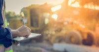 AdobeStock_183194041_tablet_in_hands.jpeg