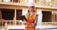 AdobeStock_194367337_woman_construction.jpeg