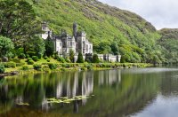 AdobeStock_46663311_castle.jpeg