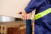AdobeStock_46956811_carying_box.jpeg