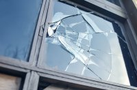Dollarphotoclub_64703461_broken_window.jpg