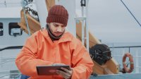 as285221847_fisherman_with_tablet.jpeg