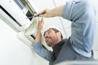 as_317356988_fixing_aircondition.jpeg
